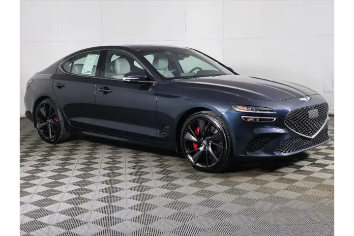 $32993 : Genesis G70 2023 3.3T Standa image 2