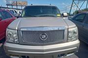 $1500 : 2005 Escalade thumbnail