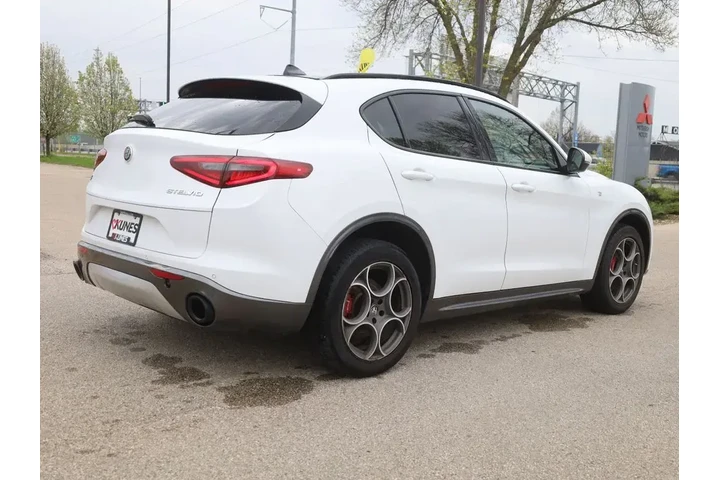 $20577 : Alfa Romeo Stelvio 2022 AWD image 7