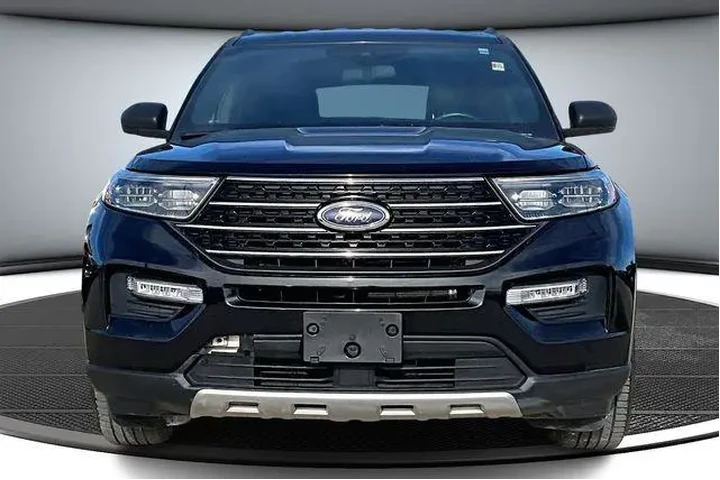 $20750 : Ford Explorer 2020 AWD XLT 4 image 2