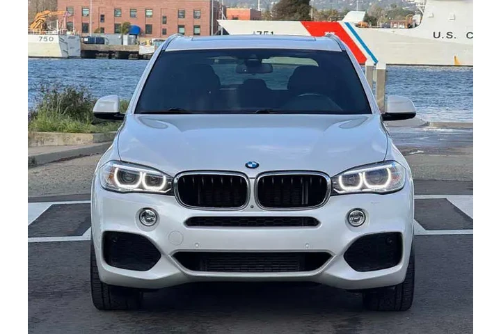 $20988 : 2016 X5 xDrive35d image 3