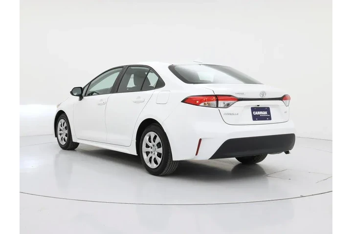 $23998 : Toyota Corolla 2025 LE 4dr S image 2