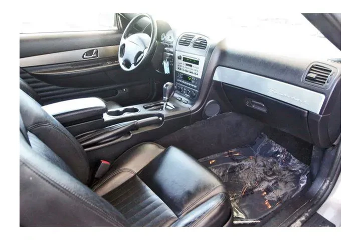 $16995 : Ford Thunderbird 2004 Deluxe image 8