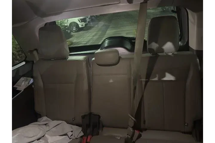 $14500 : Ford Expedition 2018 4x2 XLT image 9