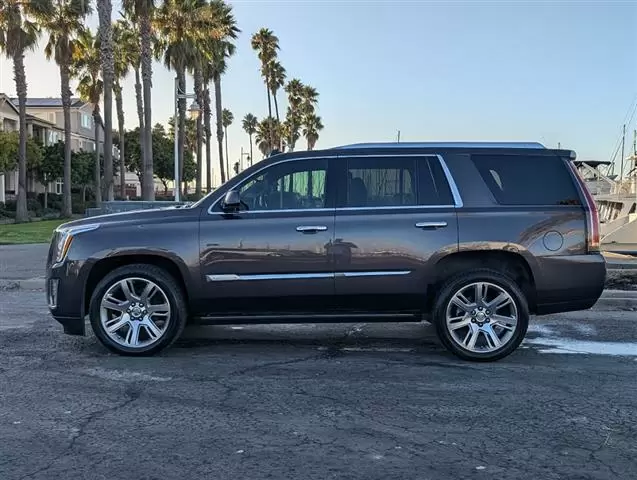 $21988 : 2015 Escalade Premium image 9