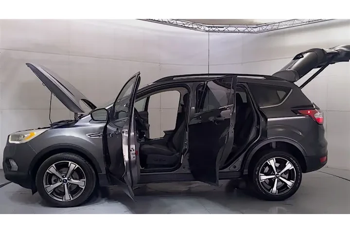 $14795 : 2015 Escape SE 4WD image 9