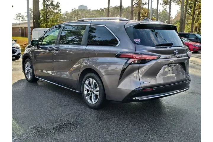 $34991 : Toyota Sienna 2022 Limited 7 image 5