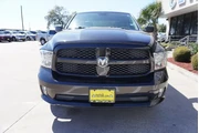 $17388 : Ram 1500 2017 4x2 Express 4d thumbnail
