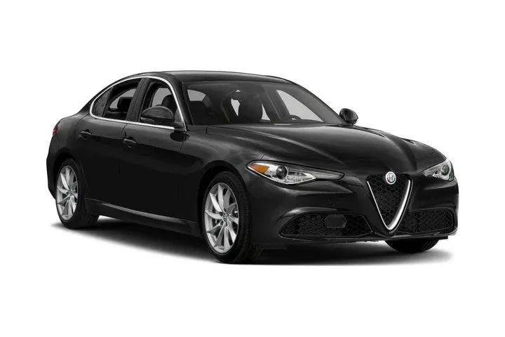 $11990 : Alfa Romeo Giulia 2017 Ti 4d image 9