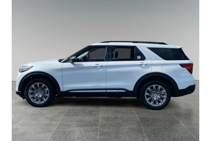 $39521 : Ford Explorer 2025 AWD Activ image 2