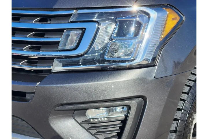 $28999 : Ford Expedition MAX 2021 4x4 image 9