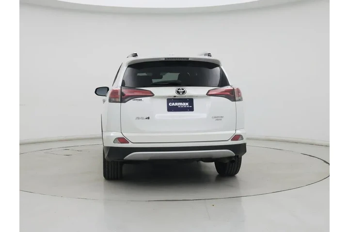 $23998 : Toyota RAV4 2016 AWD Limited image 6
