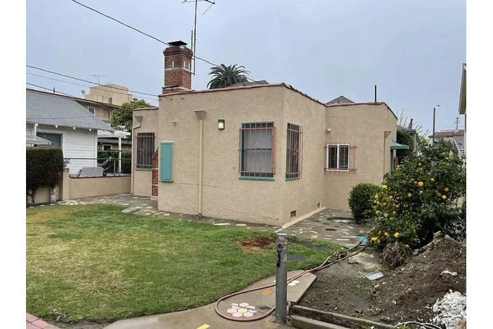 $650 : REAR UNIT image 9