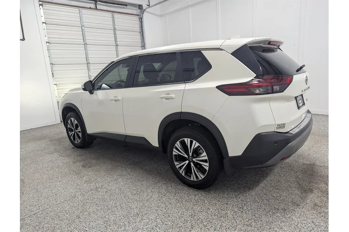 $21997 : Nissan Rogue 2023 SV 4dr Cro image 4