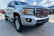 $33995 : Pre-Owned 2019 Canyon Crew Ca thumbnail