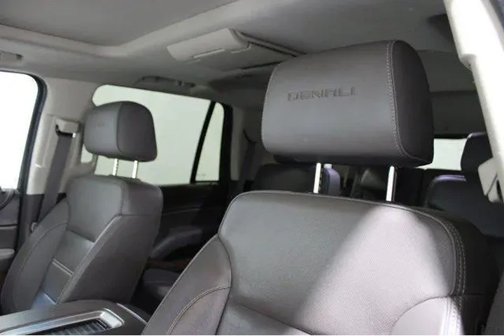 $34915 : GMC Yukon 2019 4x4 Denali 4d image 7