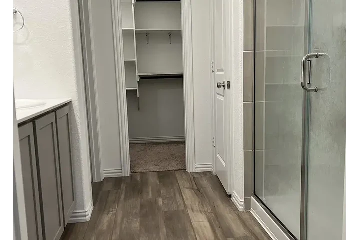 $1650 : HOME FOR RENT IN FORT WORTH TX image 5