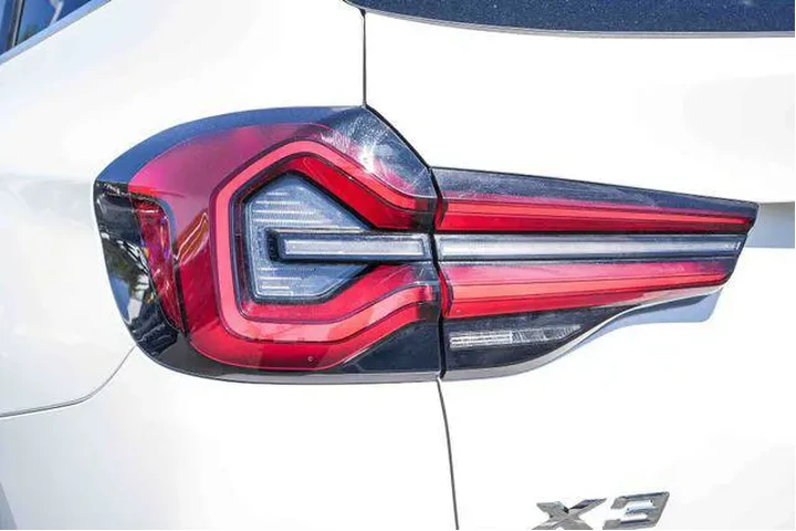 $26000 : BMW X3 2022 sDrive30i 4dr Sp image 10