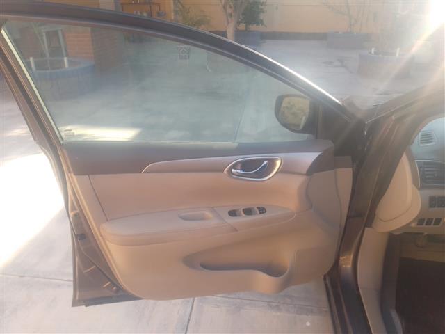 $140000 : VENDO SENTRA 2014 image 5