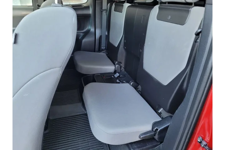 $28995 : Silver Certified 2018 Tacoma image 8