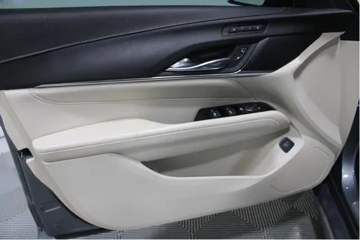 $26951 : Cadillac CT4 2021 Premium Lu image 5