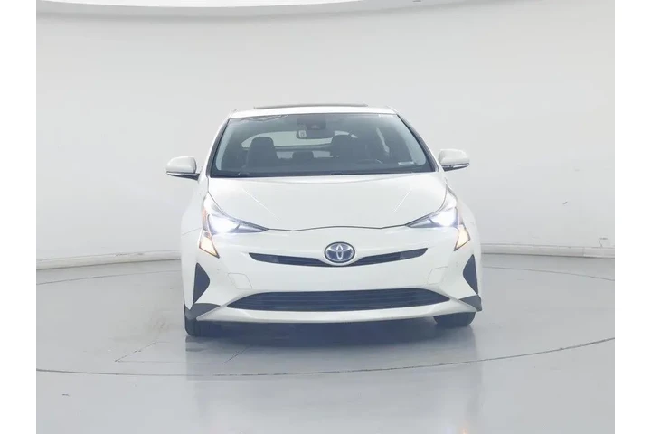 $15998 : Toyota Prius 2017 Four 4dr H image 5