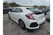 $13990 : Honda Civic 2017 LX 4dr Hatc thumbnail