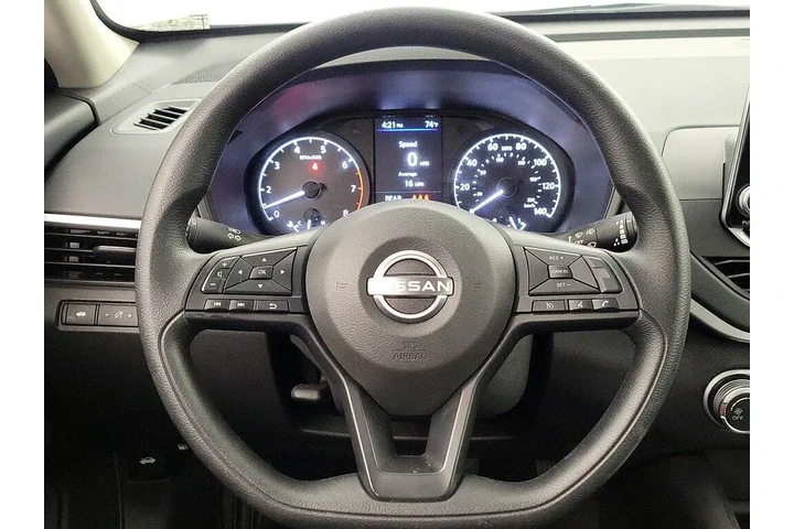 $24998 : Nissan Altima 2025 2.5 S 4dr image 10