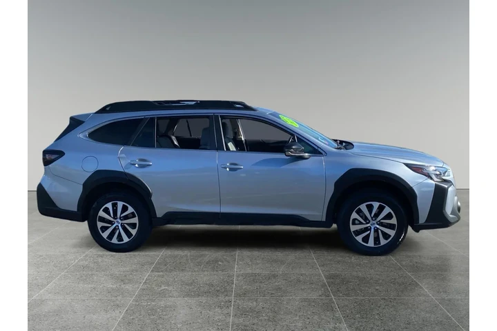 $30026 : Subaru Outback 2023 AWD Prem image 6