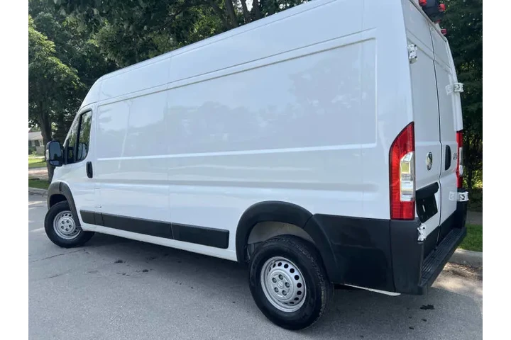 $38995 : 2025 RAM ProMaster Tradesman image 5
