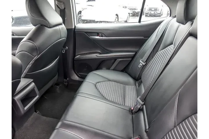 $27895 : Toyota Camry 2023 SE 4dr Sed image 9