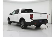 $32998 : Honda Ridgeline 2023 AWD RTL thumbnail