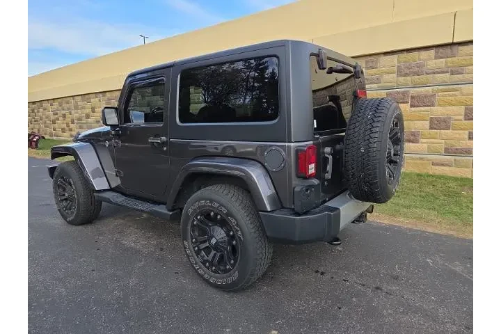 $15600 : Jeep Wrangler 2014 4x4 Sahar image 9