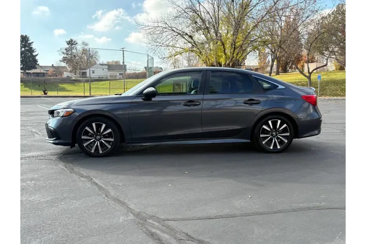 $17900 : 2022 Civic EX image 8