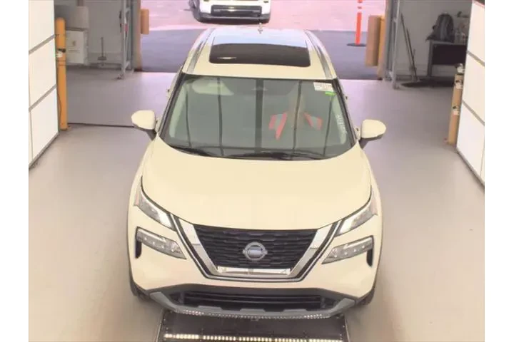 $23393 : Nissan Rogue 2023 AWD SL 4dr image 2