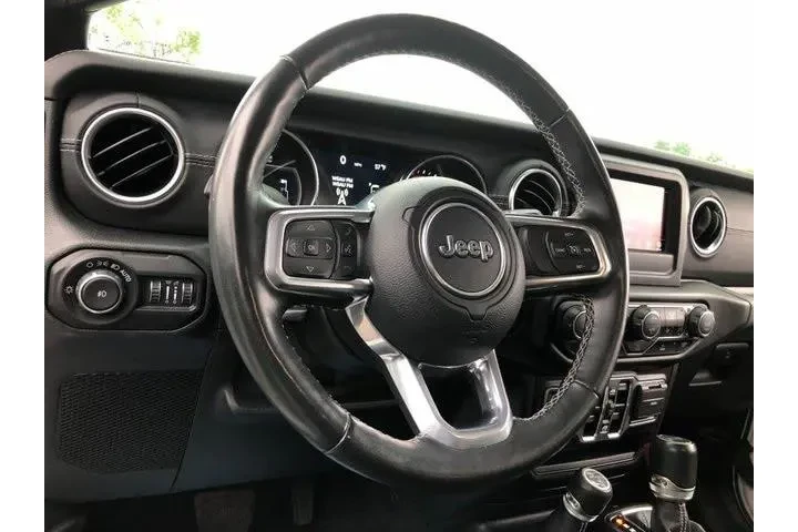 $30000 : Jeep Wrangler Unlimited 2021 image 5