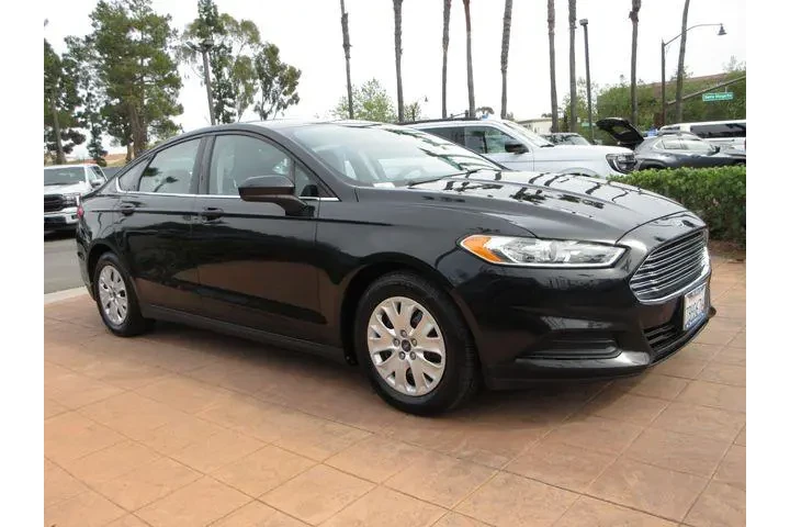 $8750 : Ford Fusion 2013 S 4dr Sedan image 6