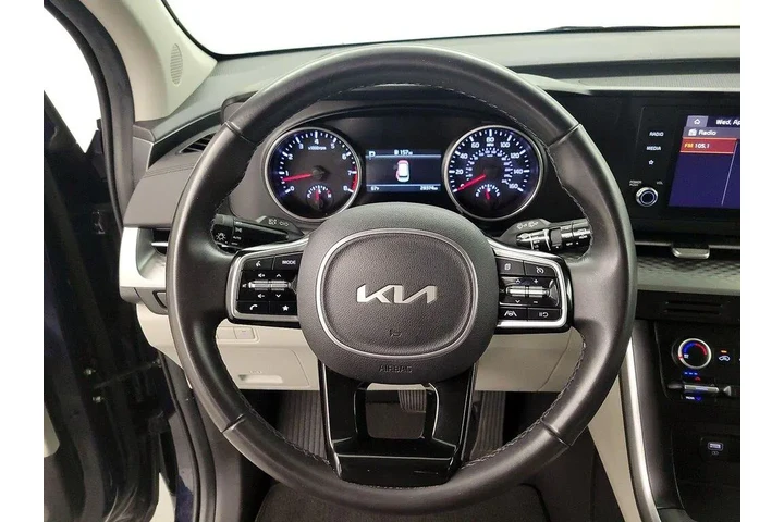 $33998 : Kia Carnival 2024 LX 4dr Min image 10