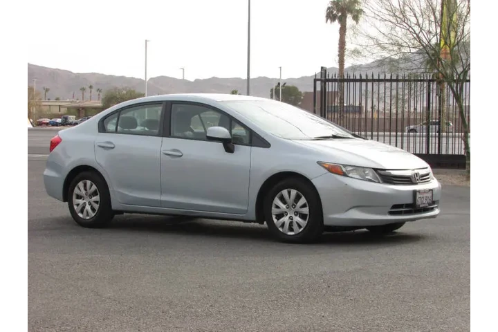 $8995 : 2012 Civic LX image 2
