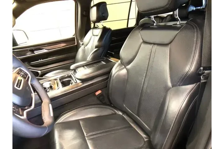 $37557 : Jeep Wagoneer 2022 4x4 Serie image 10