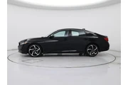 $25998 : Honda Accord 2022 Sport 4dr thumbnail