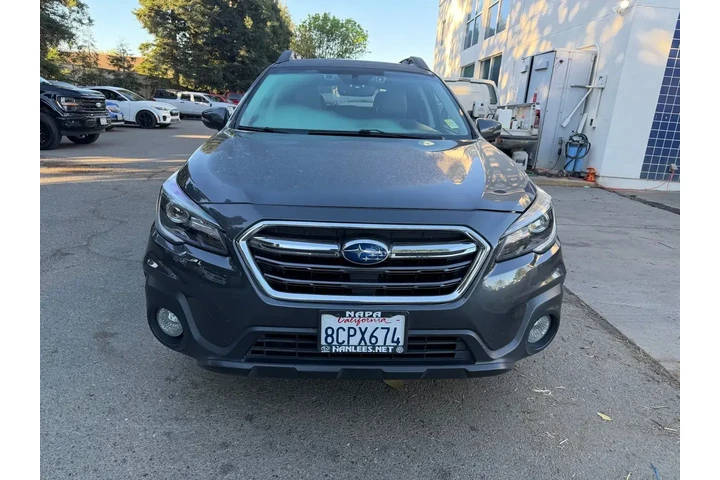 $18000 : Subaru Outback 2018 AWD 3.6R image 8