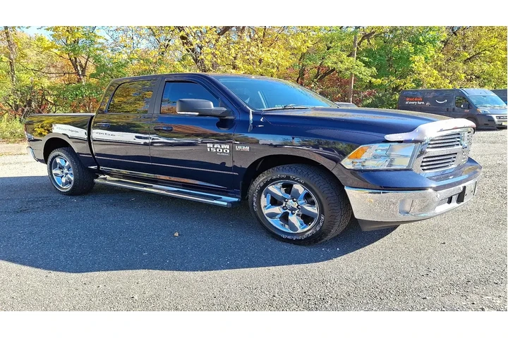 $22998 : Ram 1500 Classic 2019 4x4 Bi image 7