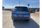 $15986 : Hyundai TUCSON 2018 AWD SE 4 thumbnail