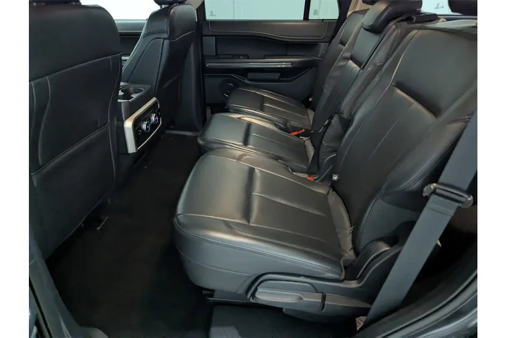 $35597 : Ford Expedition 2022 4x2 XLT image 9