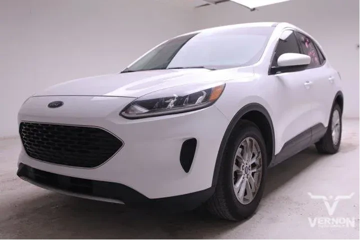 $15999 : Ford Escape 2020 SE 4dr SUV image 1