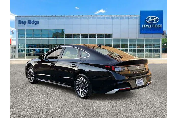 $31795 : Hyundai SONATA Hybrid 2024 L image 5