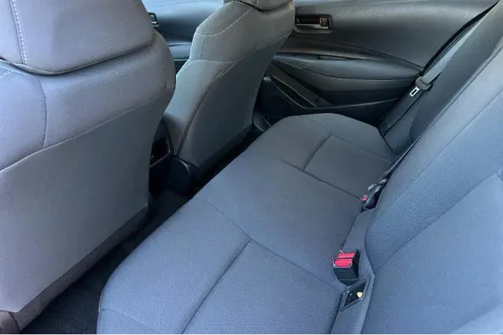 $20995 : Toyota Corolla 2022 LE 4dr S image 6