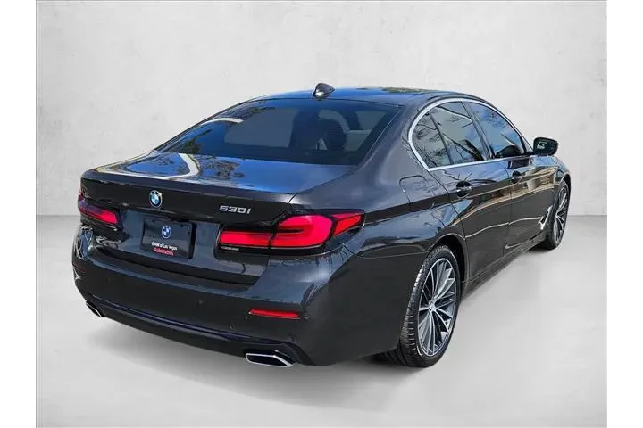 $34992 : BMW 5 Series 2023 530i 4dr S image 5