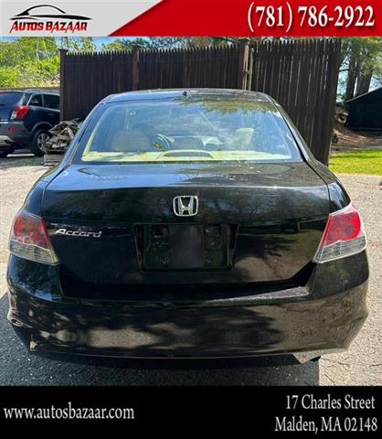 $6500 : Used 2010 Accord Sdn 4dr I4 A image 4